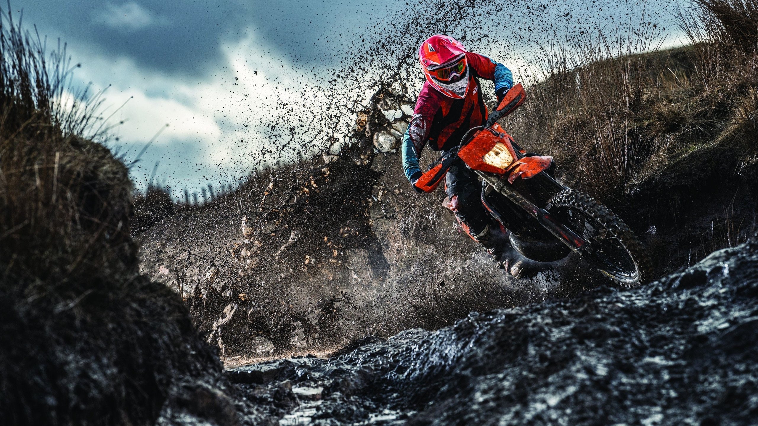 世界杯激情轰鸣:精彩瞬间不断涌现!,世界杯50大震撼瞬间